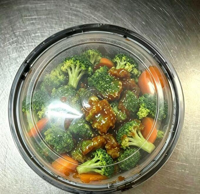 C1. Broccoli w. Garlic Sauce