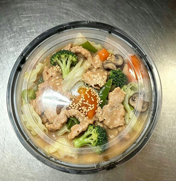 C18.Chicken w. Mixed Veggies