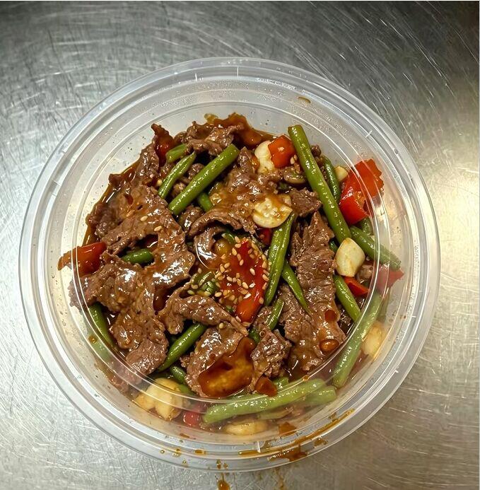 C25.Beef w. String Bean