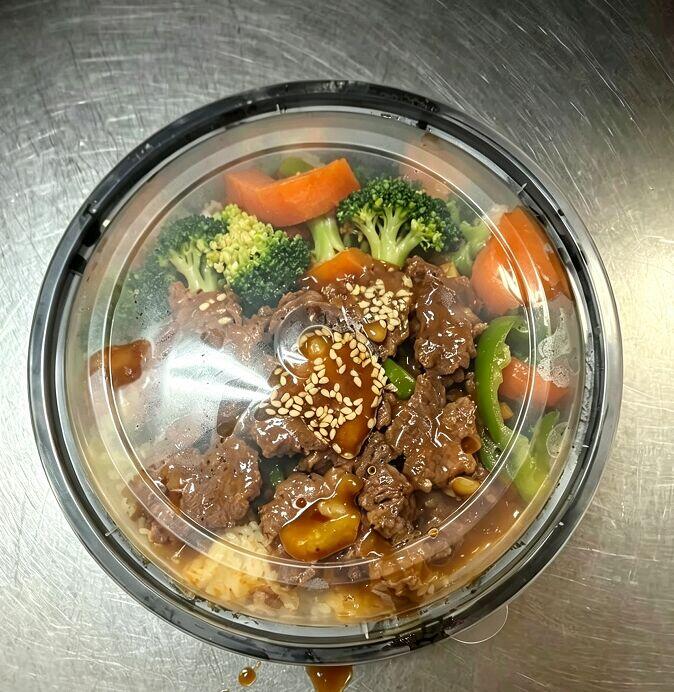 C29.Beef w. Garlic Sauce