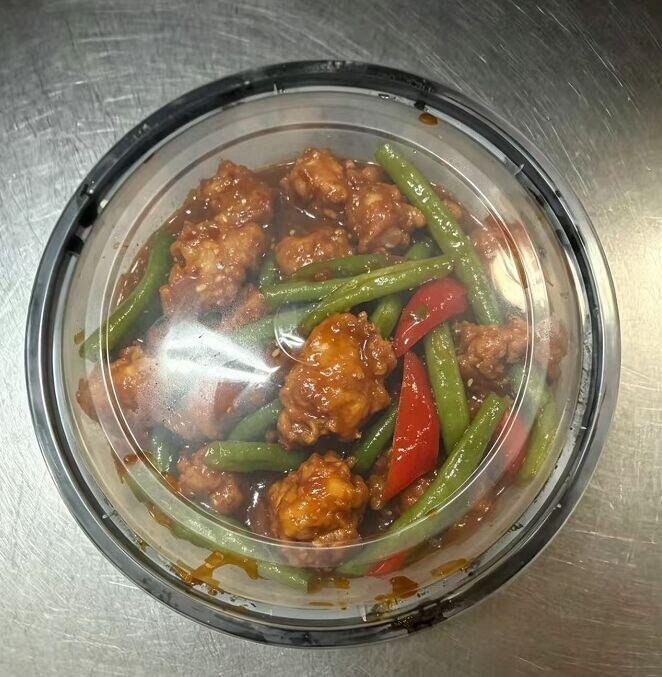 C33.Chicken w. String Bean